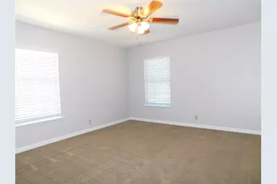 714 N Ruddell Street, Denton, TX 76209 - Photo 13