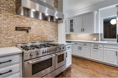 8430 Lakemont Drive, Dallas, TX 75209 - Photo 3