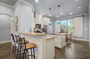 207 Cresthill Cir, Valley Mills, TX 76689 - Photo 5