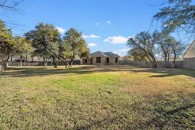 207 Cresthill Circle, Valley Mills, TX 76689 - Photo 17