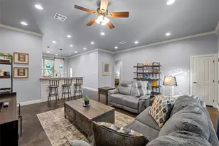 207 Cresthill Cir, Valley Mills, TX 76689 - Photo 3