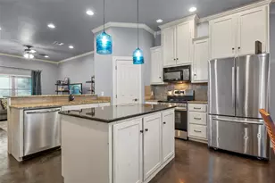 207 Cresthill Cir, Valley Mills, TX 76689 - Photo 5