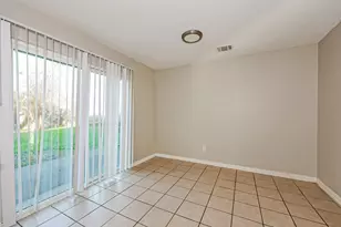 309 Deacon Dr, Euless, TX 76039 - Photo 5