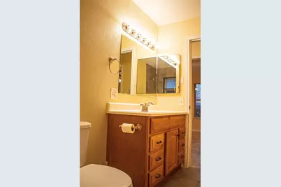 718 E Martin Lane, Sherman, TX 75090 - Photo 19