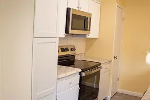 718 E Martin Ln, Sherman, TX 75090 - Photo 9