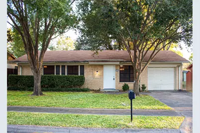 718 E Martin Lane, Sherman, TX 75090 - Photo 1