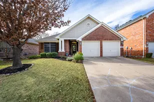 15625 Gatehouse Dr, Fort Worth, TX 76262 - Photo 27