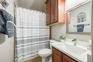 15625 Gatehouse Dr, Fort Worth, TX 76262 - Photo 21