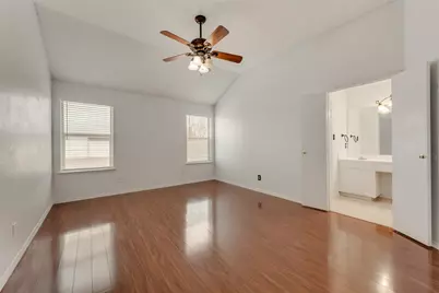 7019 Thunderbird Drive, Arlington, TX 76002 - Photo 9