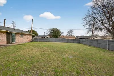 3250 Pacesetter Drive, Dallas, TX 75241 - Photo 15