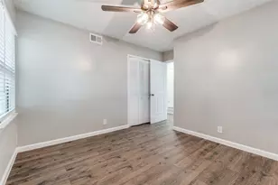 2406 Globe Ave, Dallas, TX 75228 - Photo 17