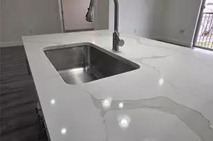 330 Las Colinas Blvd E, Irving, TX 75039 - Photo 7