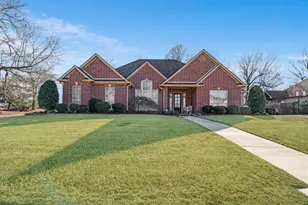 3740 Woodland Ln, Paris, TX 75462 - Photo 1