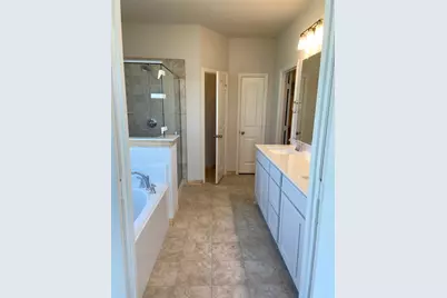 810 County Road 200, Valley View, TX 76272 - Photo 9