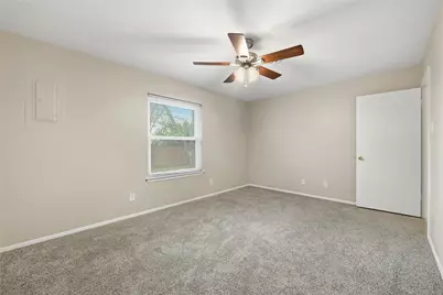 3920 Sanguinet Street, Fort Worth, TX 76107 - Photo 27