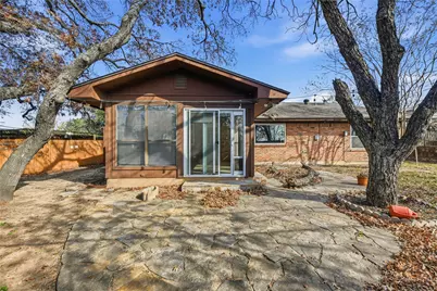 3920 Sanguinet Street, Fort Worth, TX 76107 - Photo 39