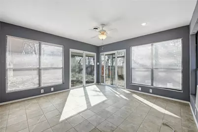 3920 Sanguinet Street, Fort Worth, TX 76107 - Photo 19