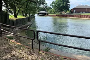 11 Bayview Circle, Corsicana, TX 75109 - Photo 1