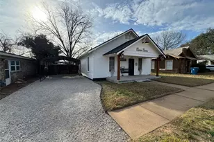 1111 W 7th St, Cisco, TX 76437 - Photo 5