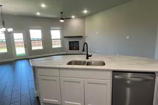 249 Lillian Ln, Waxahachie, TX 75165 - Photo 7