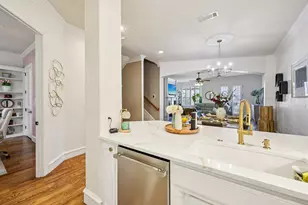 612 Rockingham Dr, Irving, TX 75063 - Photo 13