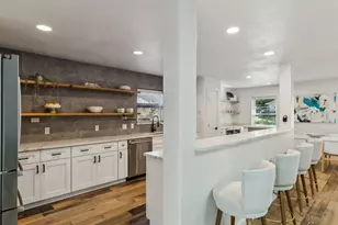 12105 Cox Ln, Dallas, TX 75244 - Photo 9