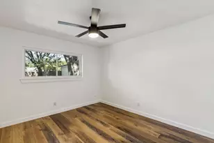 12105 Cox Ln, Dallas, TX 75244 - Photo 23