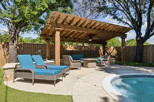 12105 Cox Ln, Dallas, TX 75244 - Photo 27