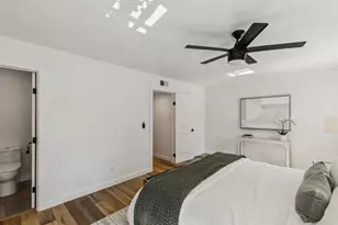 12105 Cox Ln, Dallas, TX 75244 - Photo 17