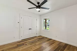 12105 Cox Ln, Dallas, TX 75244 - Photo 19