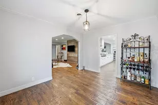 10317 Countess Dr, Dallas, TX 75229 - Photo 5