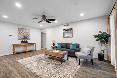 1050 Winterwood Drive, Lewisville, TX 75067 - Photo 7