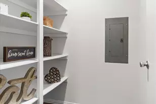 1050 Winterwood Dr, Lewisville, TX 75067 - Photo 15