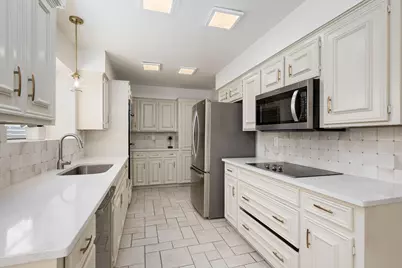 2109 Nob Hill, Carrollton, TX 75006 - Photo 11