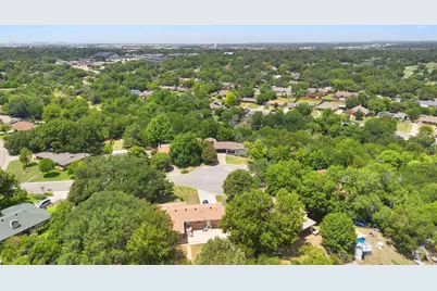 5913 Cynthia Circle, North Richland Hills, TX 76117 - Photo 33