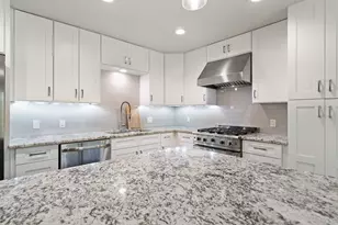 5913 Cynthia Cir, North Richland Hills, TX 76117 - Photo 9