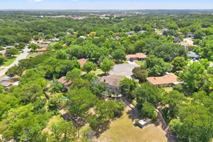 5913 Cynthia Cir, North Richland Hills, TX 76117 - Photo 37