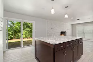 5913 Cynthia Cir, North Richland Hills, TX 76117 - Photo 11