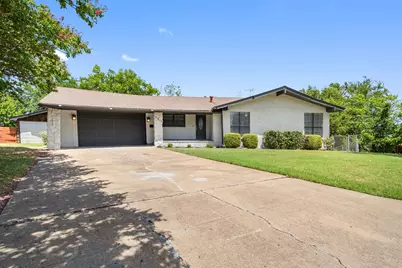 5913 Cynthia Circle, North Richland Hills, TX 76117 - Photo 3