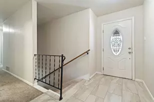 5913 Cynthia Cir, North Richland Hills, TX 76117 - Photo 5