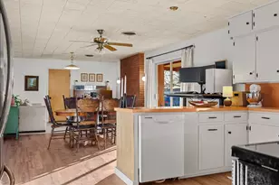 910 S Harrison St, West, TX 76691 - Photo 13