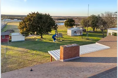 910 S Harrison Street, West, TX 76691 - Photo 33