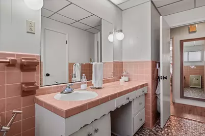 910 S Harrison Street, West, TX 76691 - Photo 23