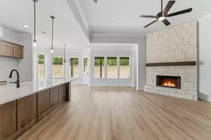 532 Lantana Dr, Weatherford, TX 76085 - Photo 13