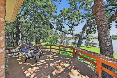 214 Kiowa Drive E, Lake Kiowa, TX 76240 - Photo 37