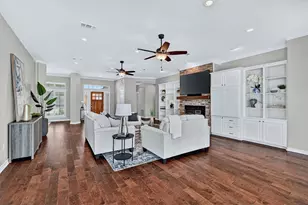 214 Kiowa Dr E, Lake Kiowa, TX 76240 - Photo 13