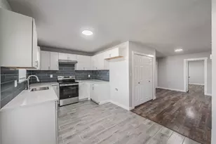 1224 Colvin St, Fort Worth, TX 76104 - Photo 11