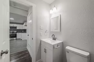 1224 Colvin St, Fort Worth, TX 76104 - Photo 17