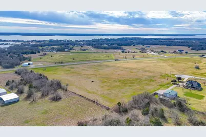 285 Cowboy Way, Corsicana, TX 75109 - Photo 11