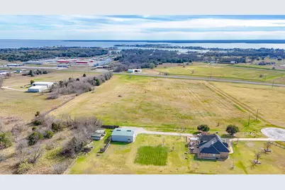 285 Cowboy Way, Corsicana, TX 75109 - Photo 9
